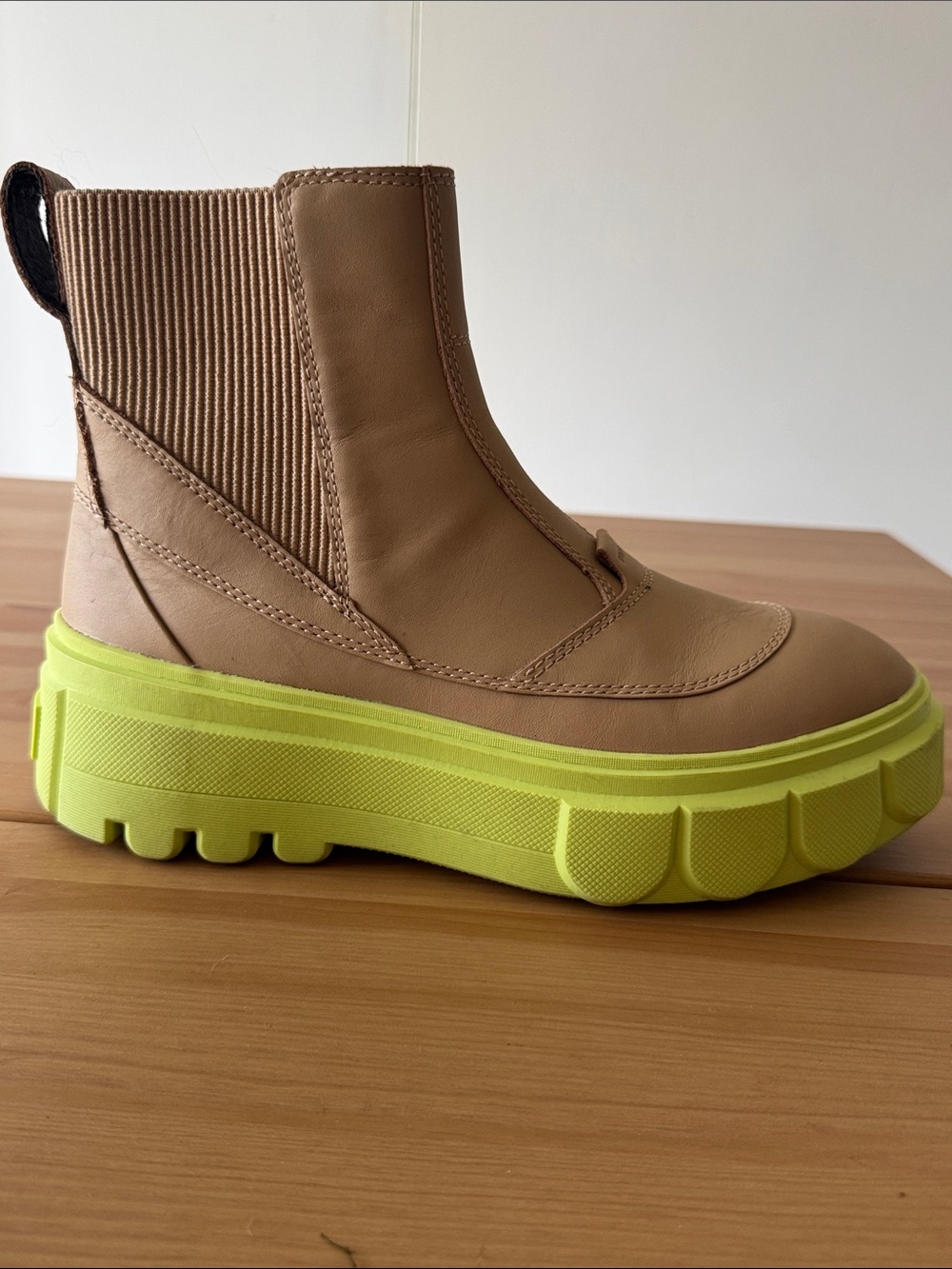 SOREL Waterproof Chelsea Platform Boot - 8.5